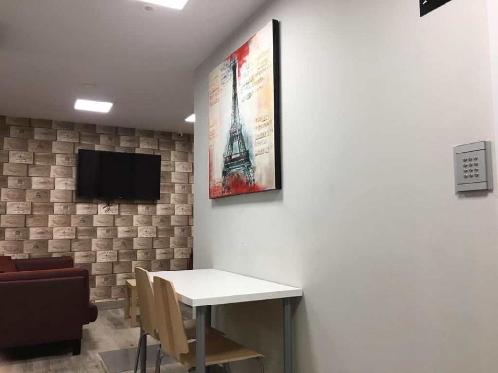 Albergue Logrono Centro ภายนอก รูปภาพ