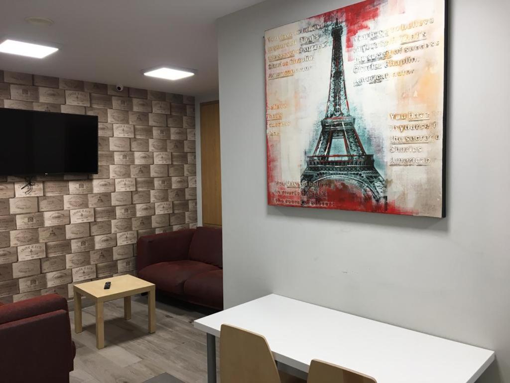 Albergue Logrono Centro ภายนอก รูปภาพ